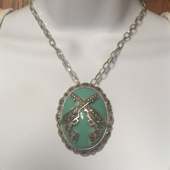Western Rhinestone Pistols Pendant for necklace - Picture 6 of 14